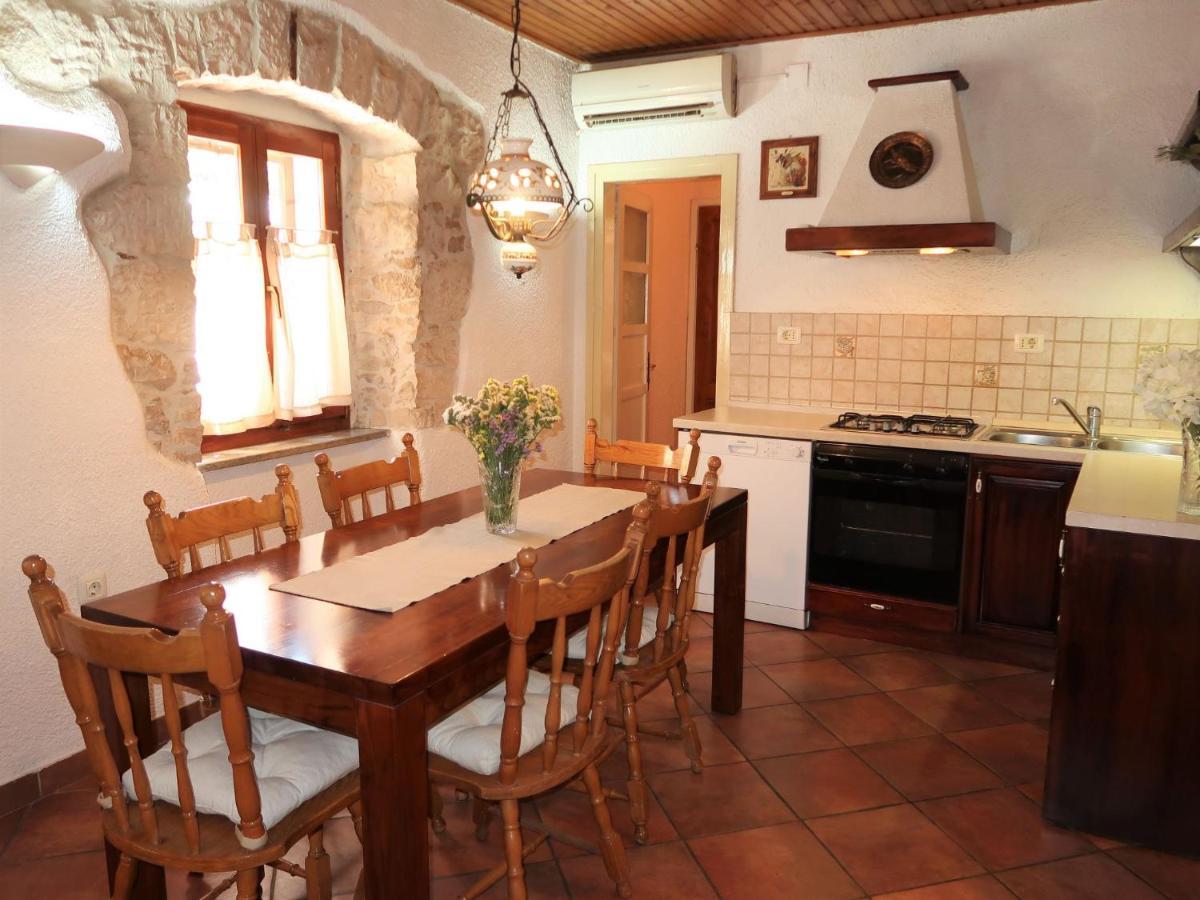 Holiday Home Nino - Lbn305 By Interhome Kršan Kültér fotó